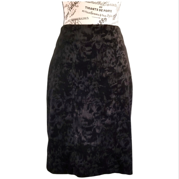 Le Château black Velvet pencil midi skirt - Picture 1 of 4